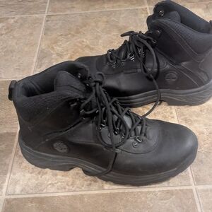Timberland Men's Black  Boots Size 9.5